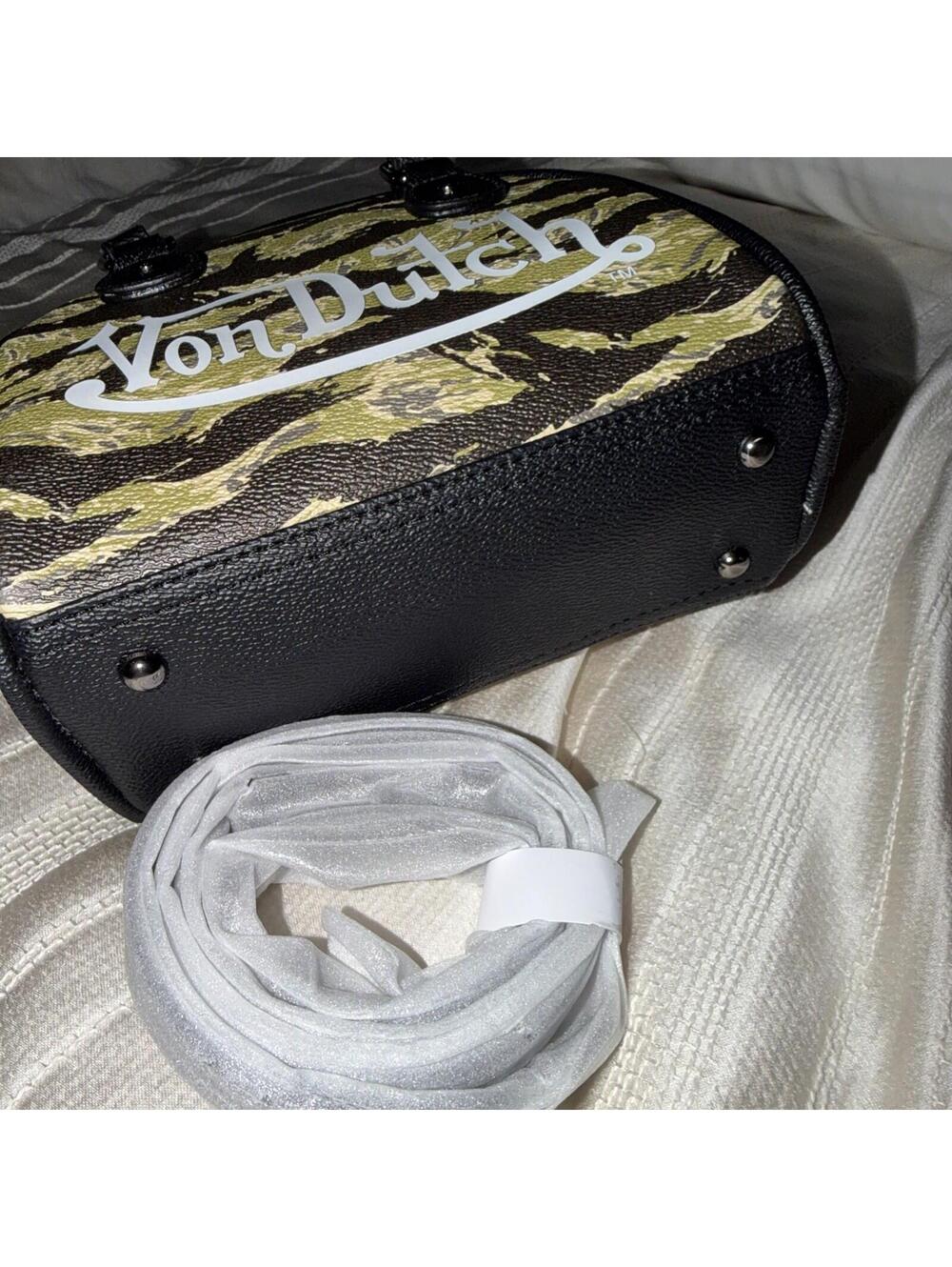 NEW w/ TAG Von Dutch SIBERIAN CAMO mini bowling bag clutch purse Y2K - Picture 3 of 8